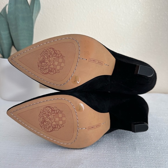 New Vince Camuto Regina Black Suede Pointed Toe cone heel Booties size 7 Rare - Picture 8 of 8